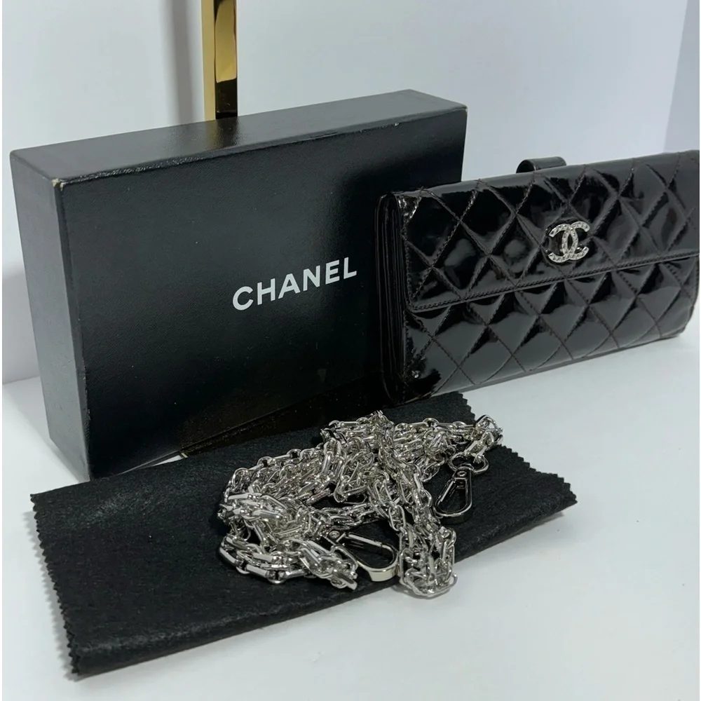 AUTHENTIC CHANEL PATENT LEATHER WALLET